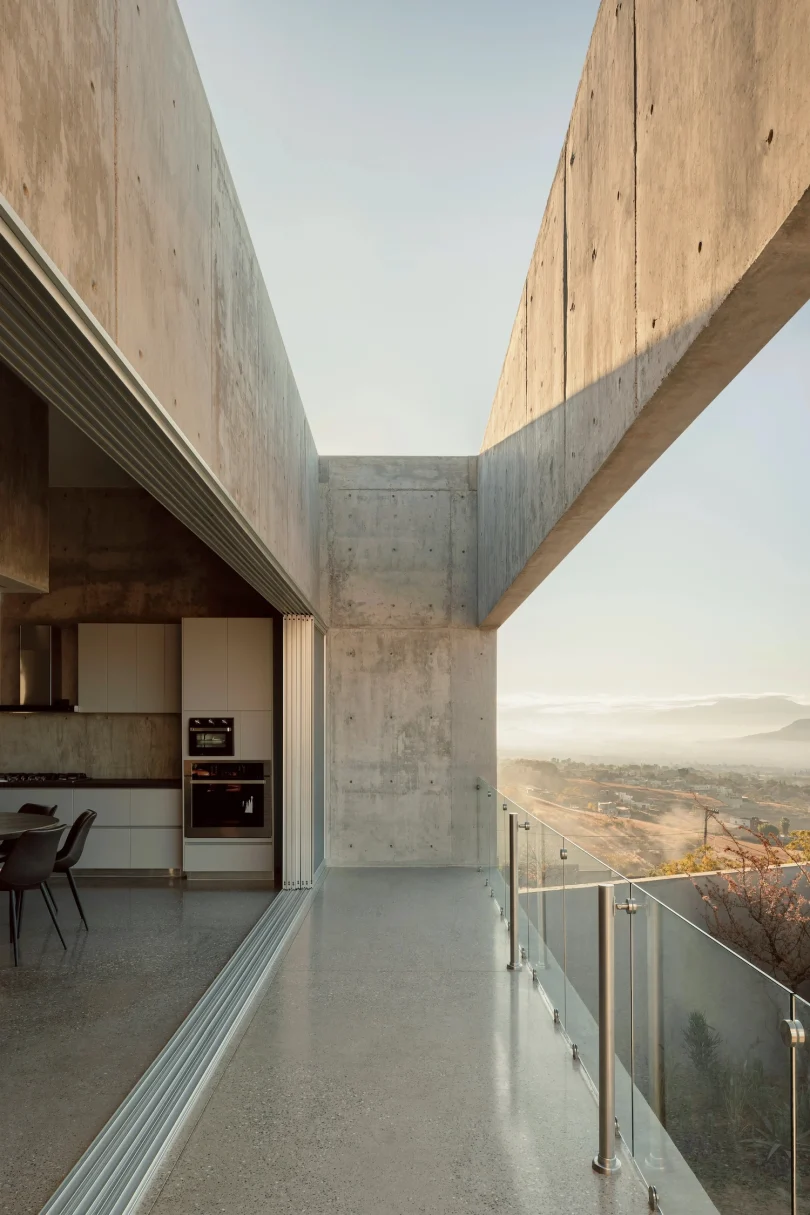 Espacio 18 Arquitectura设计的混凝土别墅Casa del Alma