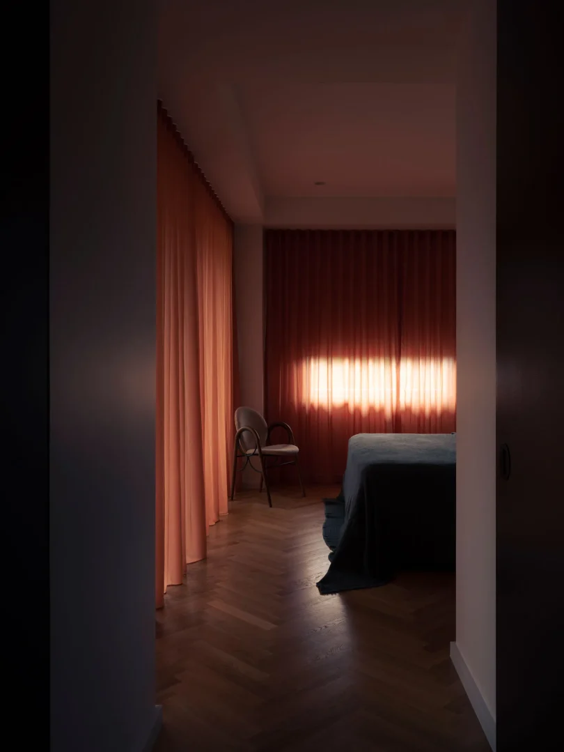 由Studio Prineas设计的DORIA Apartment,奢华且平易近人