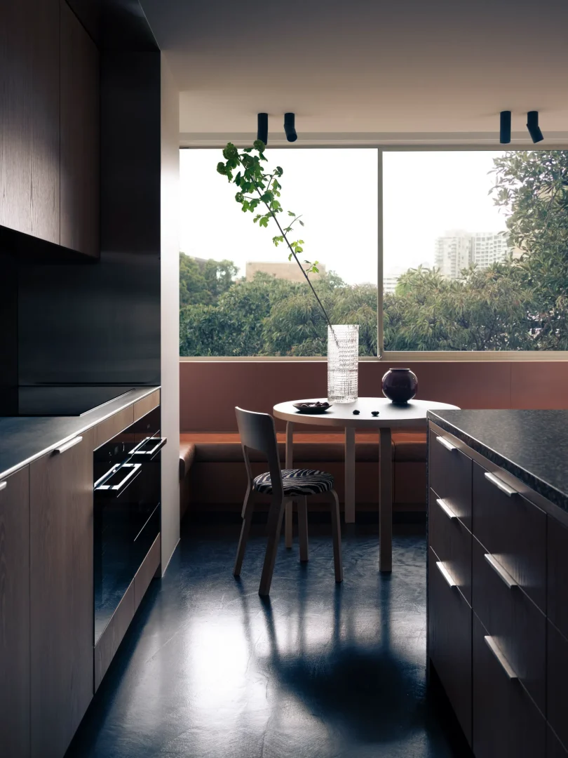 由Studio Prineas设计的DORIA Apartment,奢华且平易近人