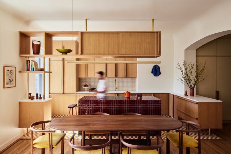 由GRT Architects设计的极简公寓East Village Apartment