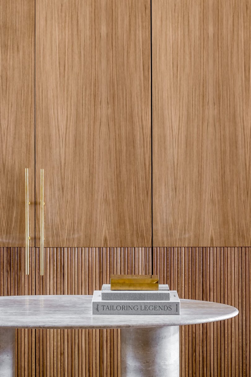 由Atelier MKD设计的巴黎极简住宅Henri Martin