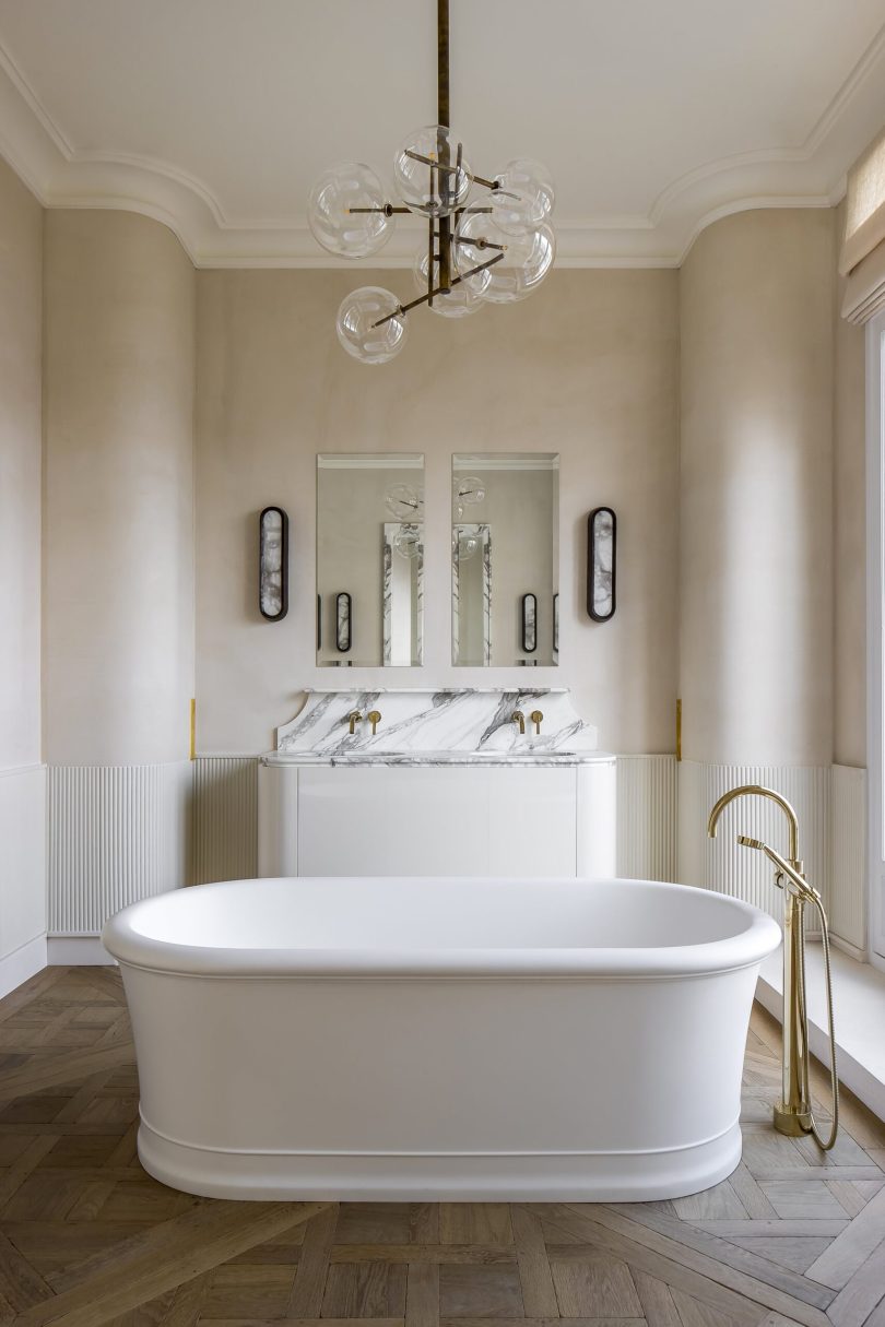 由Atelier MKD设计的巴黎极简住宅Henri Martin