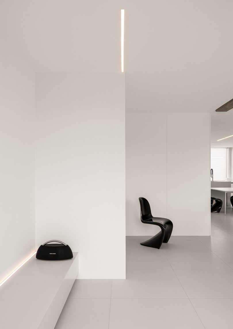 DNA Architects设计的极简主义住宅Minimalist Room