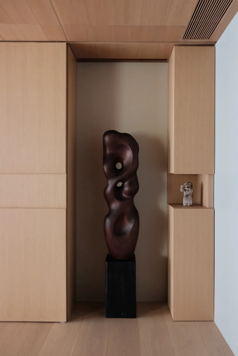 由MUKA Architects设计的极简主义住宅Years