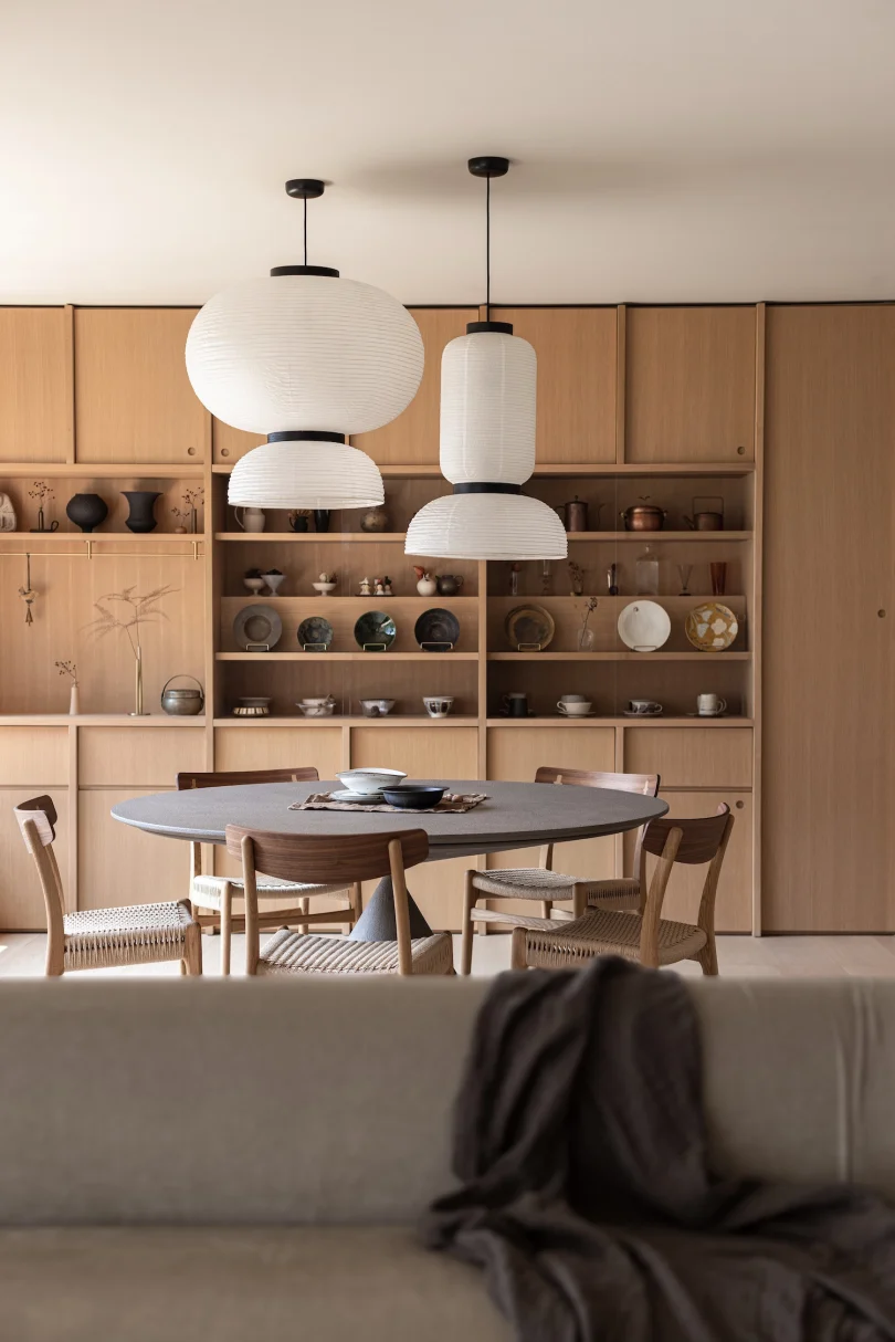 由MUKA Architects设计的极简主义住宅Years