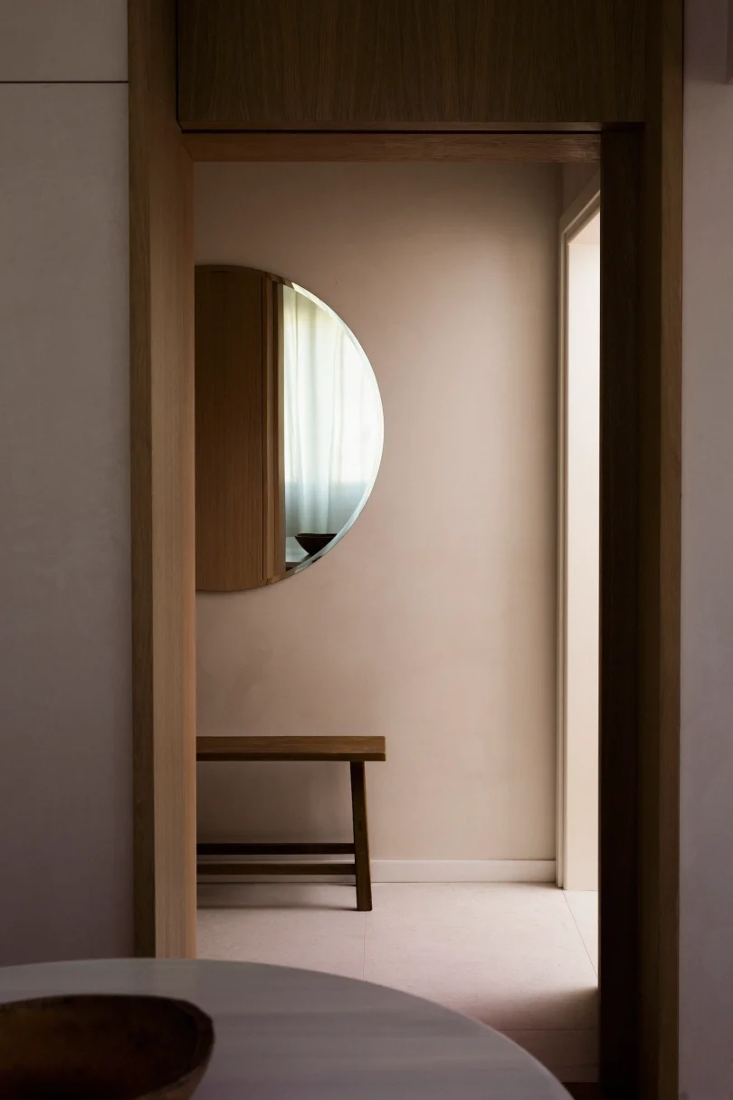 由Atelier IA设计的迷你公寓A52 apartment