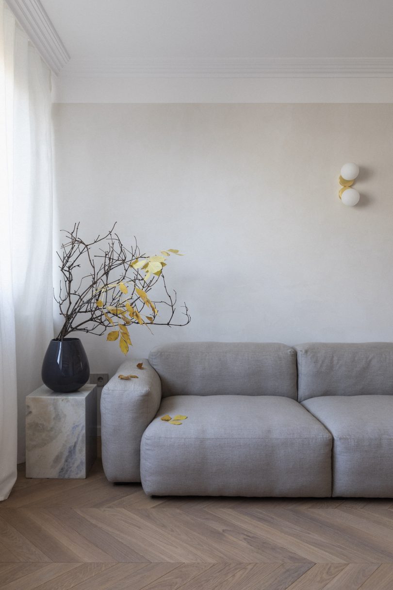 由Atelier IA设计的迷你公寓A52 apartment