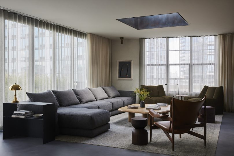 Morris Adjmi设计的极简顶层公寓Austin Nichols Penthouse