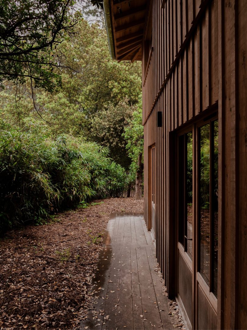 由Cube Architectes设计的极简度假屋Cap Ferret