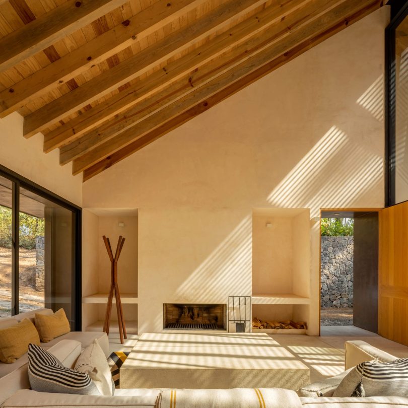 由PPAA设计的极简住宅Casa Zarzales