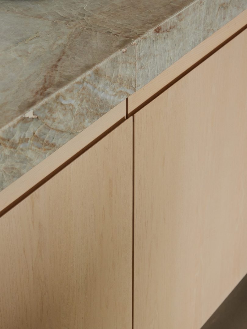 由Room设计的极简主义住宅Hebridean Home