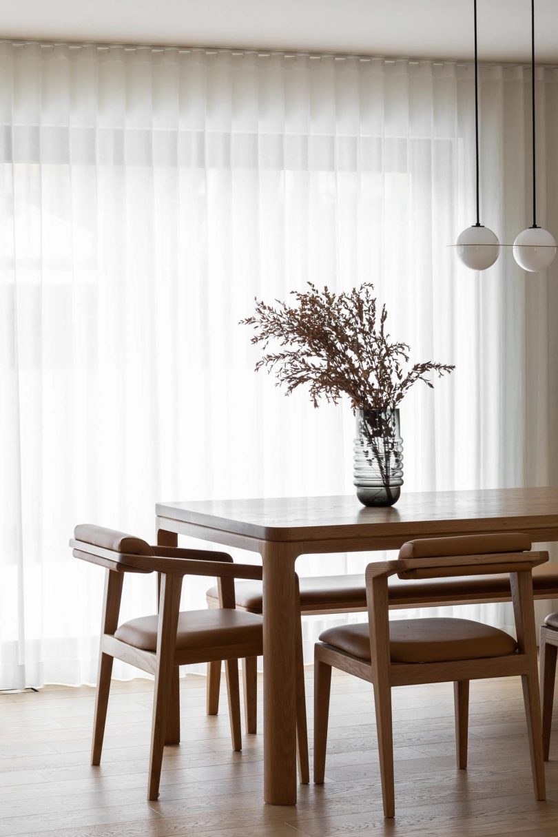 由MRDK设计的极简住宅Hickson Residence