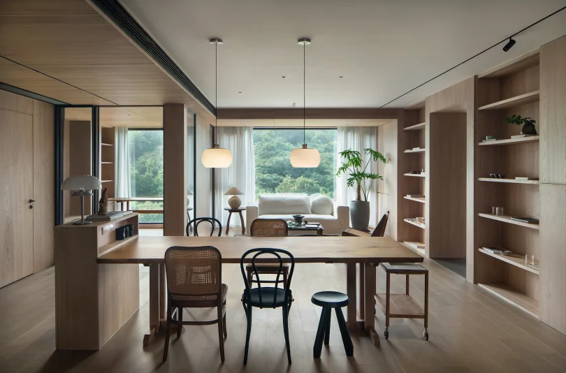 由Yidian Design设计的极简住宅Log House