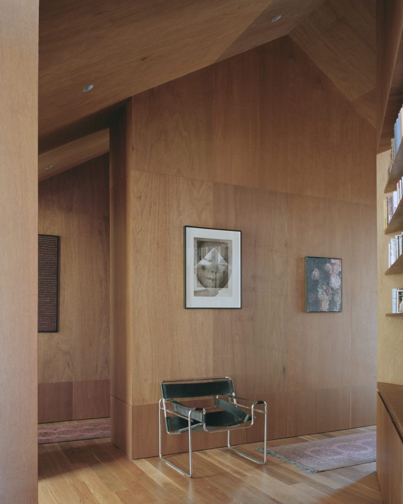 Edition Office设计的迷你住宅Mossy Point House