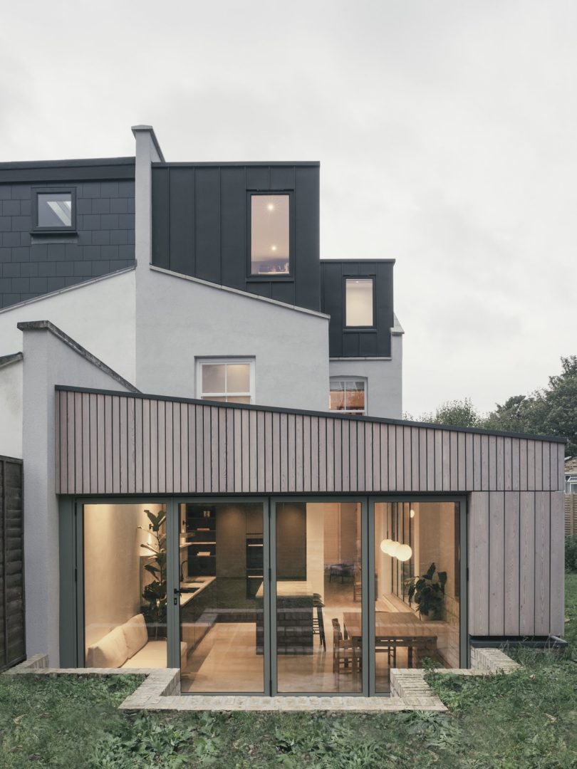 由MarshKeene设计的现代简约住宅Plinth House