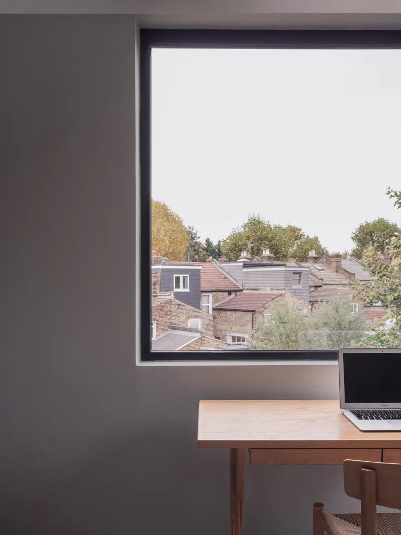 由MarshKeene设计的现代简约住宅Plinth House