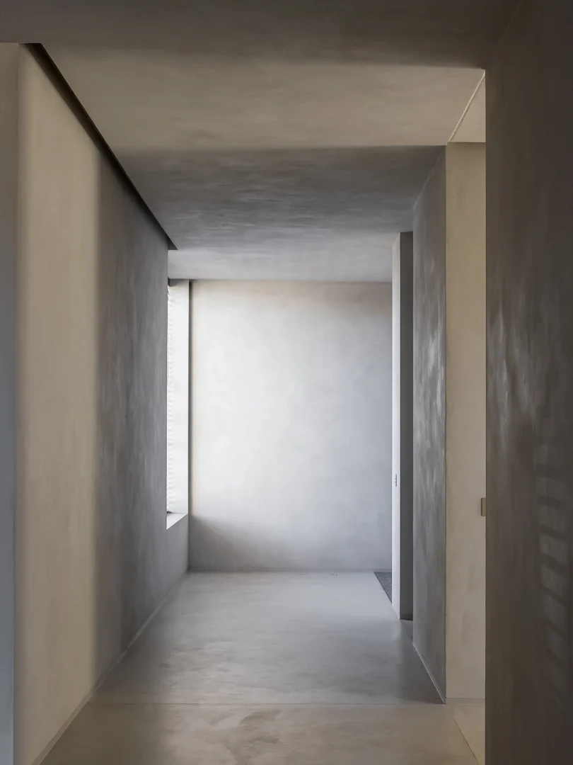 Pieter Vanrenterghem设计的极简住宅Residence MG