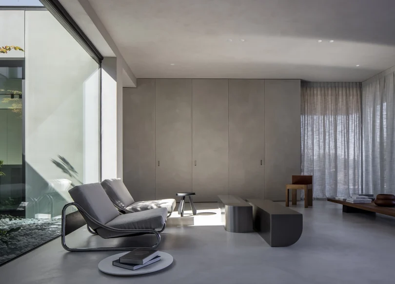 Pieter Vanrenterghem设计的极简住宅Residence MG