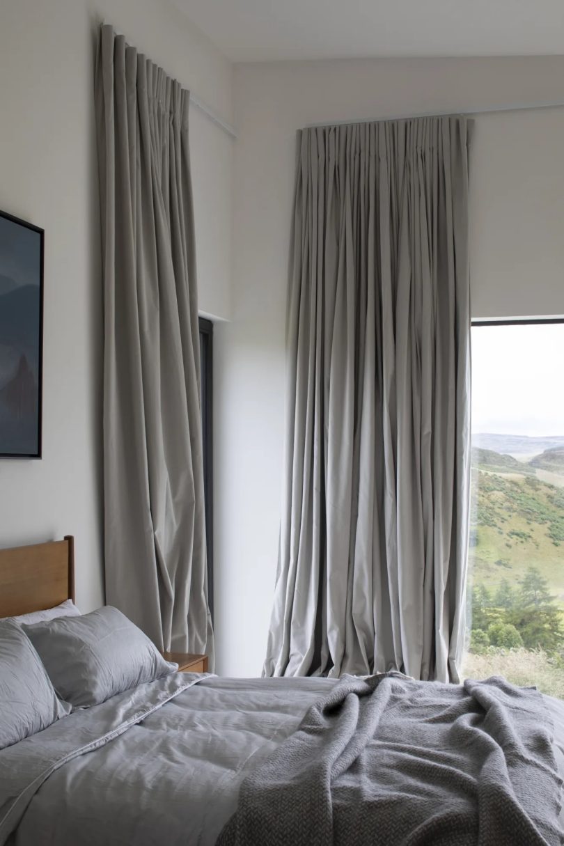 由Brown & Brown设计的极简住宅Spyon Cop