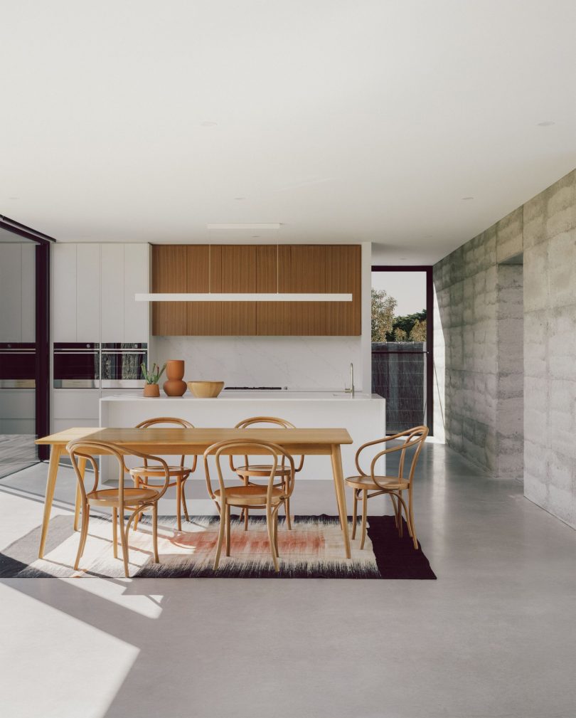 MGAO设计的海滨别墅Thirteen Beach House