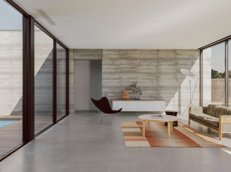 MGAO设计的海滨别墅Thirteen Beach House