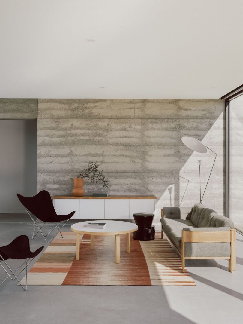 MGAO设计的海滨别墅Thirteen Beach House