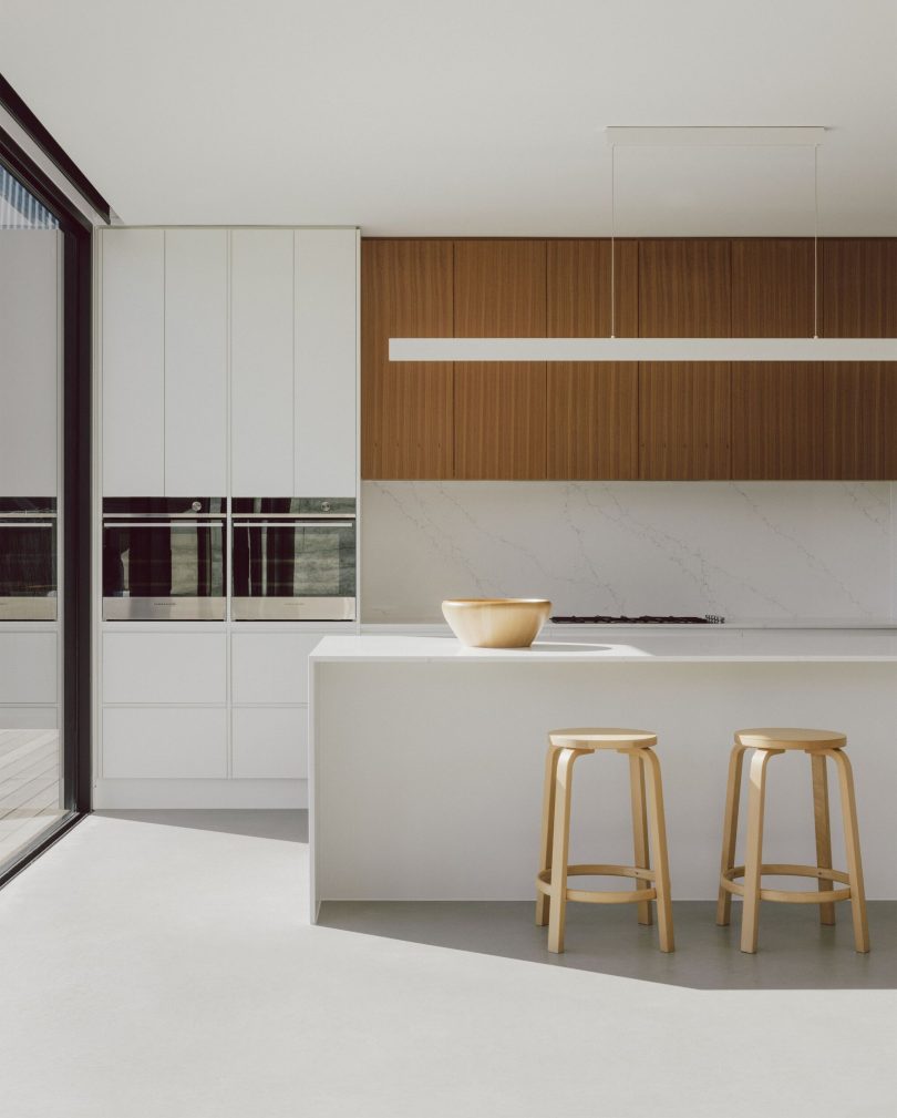 MGAO设计的海滨别墅Thirteen Beach House