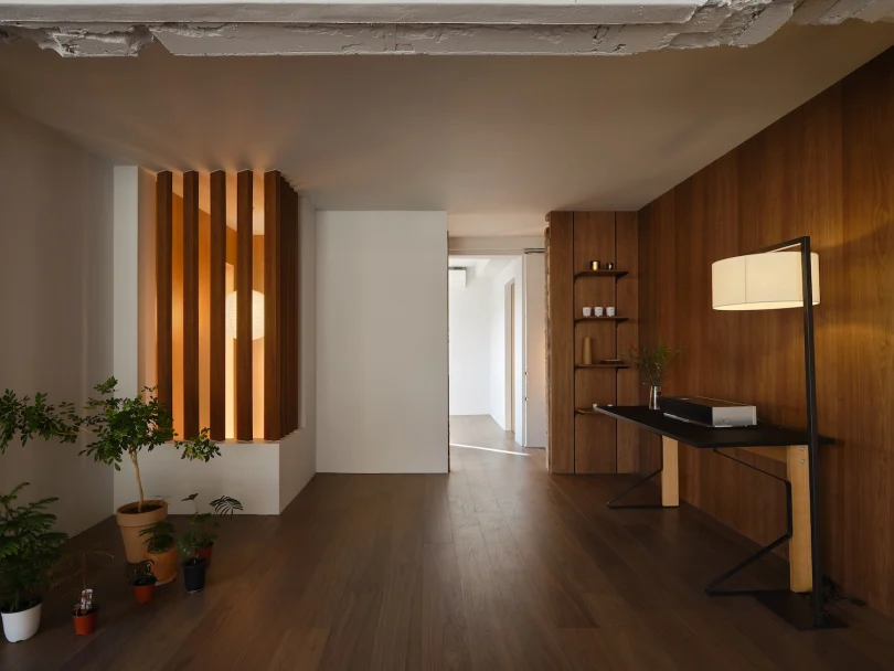 由Studio Sherpa设计的极简咖啡馆Vonzrr