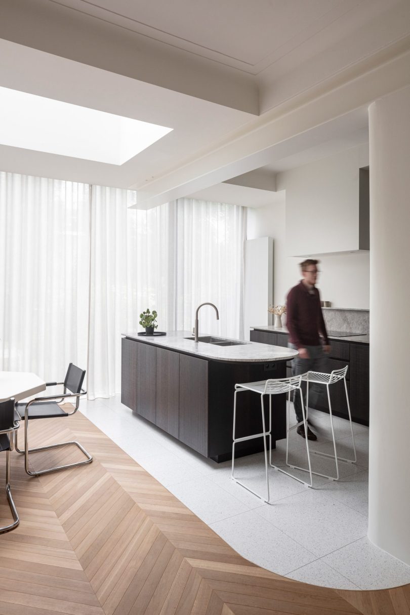 Atelier Fréderic Louis设计的迷你住宅Woning Mellinet