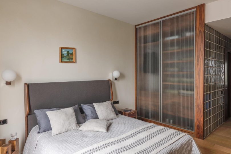 由Idaaf Architects设计的迷你公寓Arakishvili Apartment