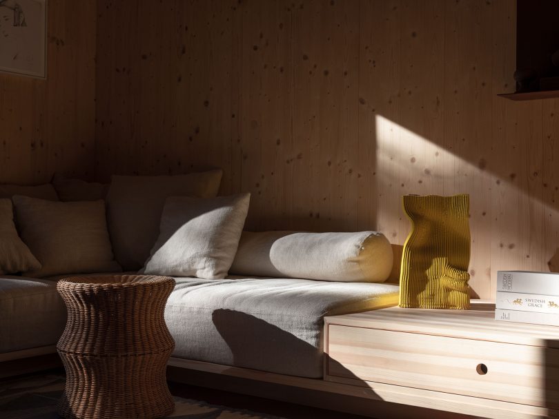 由Halleroed设计的迷你住宅Archipelago Cottage