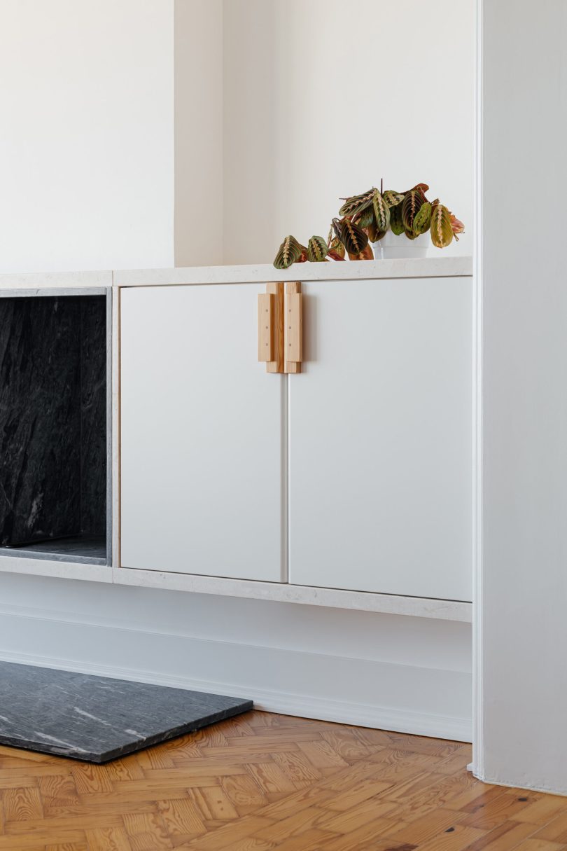 Aurora Arquitectos设计的极简公寓Bela Vista À Lapa Apartment