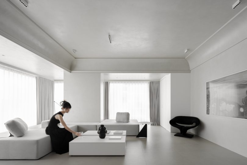 由NONO Studio设计的极简空间Cocoon