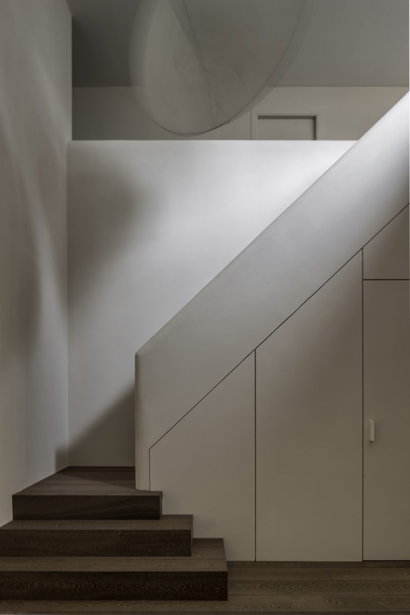 由Niels Maier设计的极简住宅Curvy Minimalism