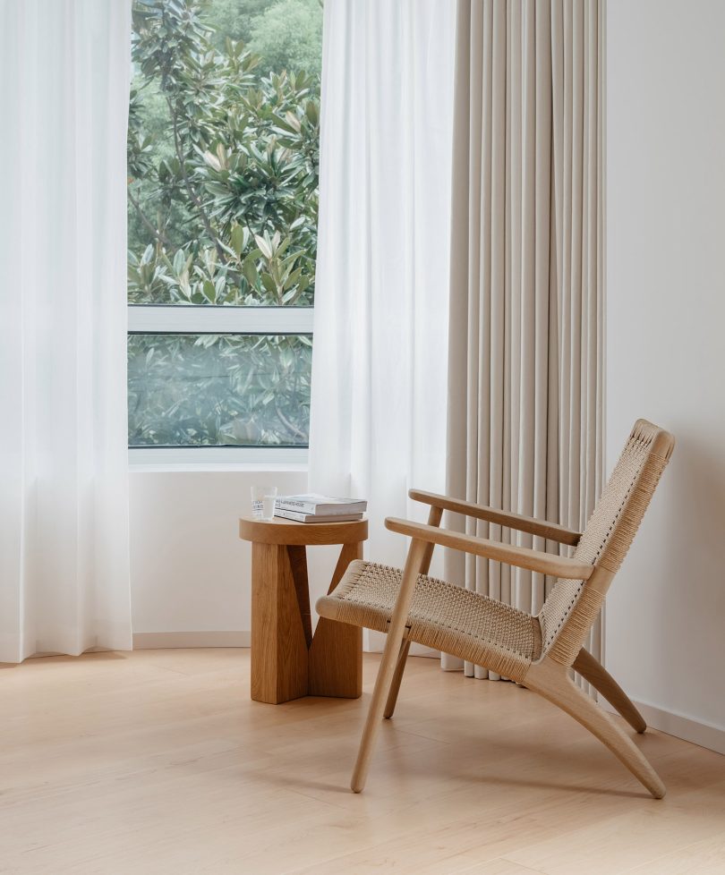 Jiang Jie Design设计的极简住宅Dongfang Runyuan Residence