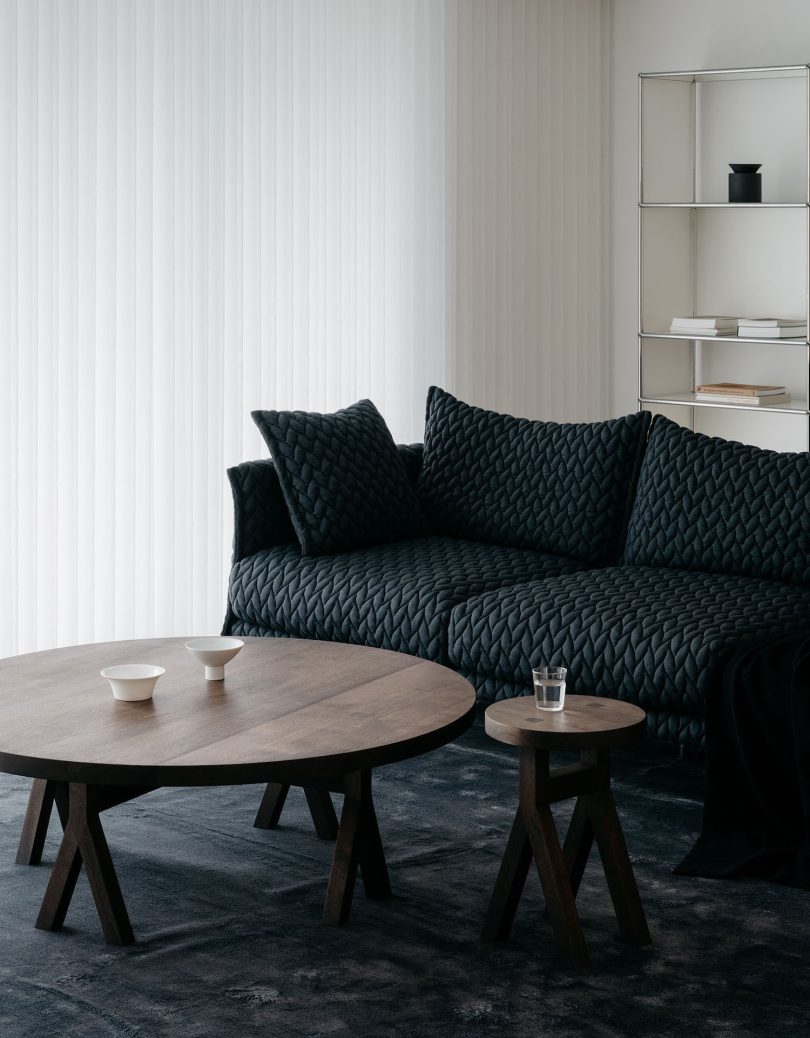 Jiang Jie Design设计的极简住宅Dongfang Runyuan Residence