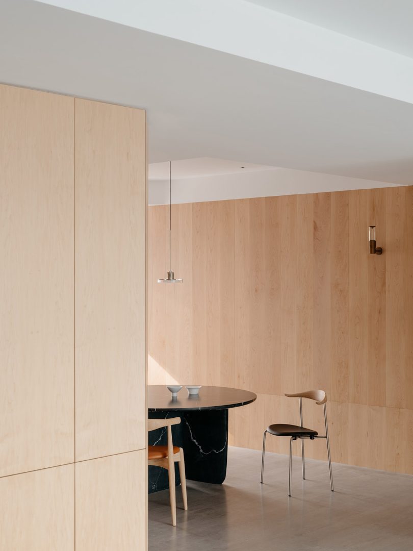 Jiang Jie Design设计的极简住宅Dongfang Runyuan Residence