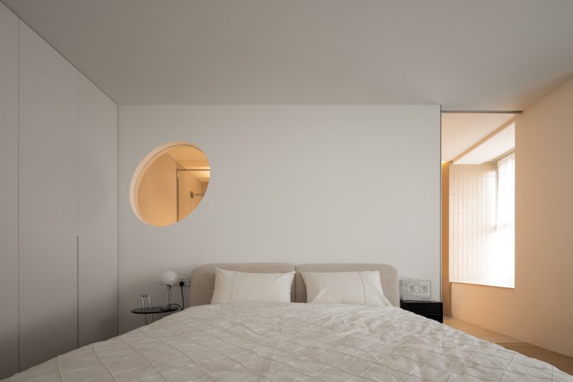 由CYID设计的极简住宅Flow of Light