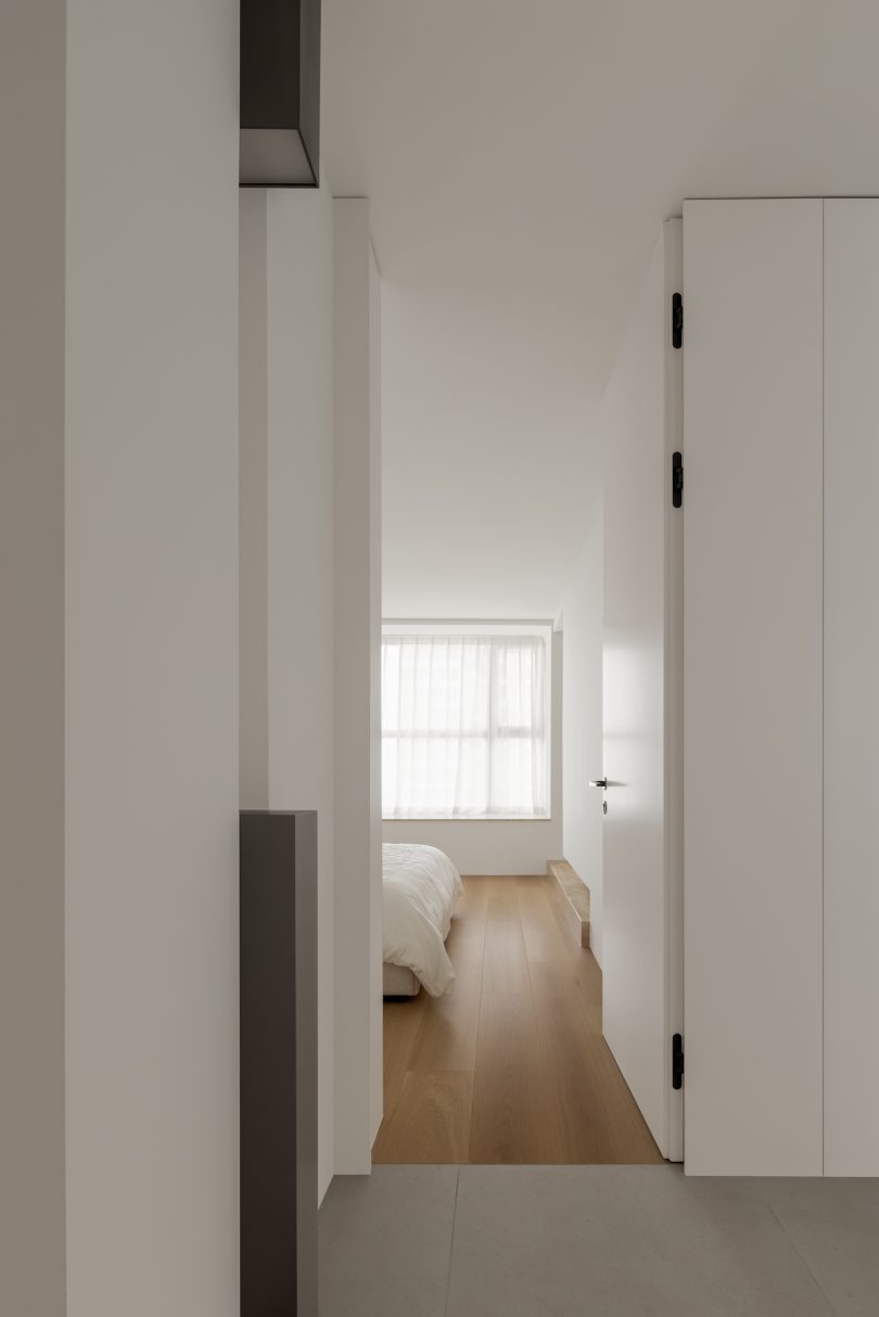 由CYID设计的极简住宅Flow of Light