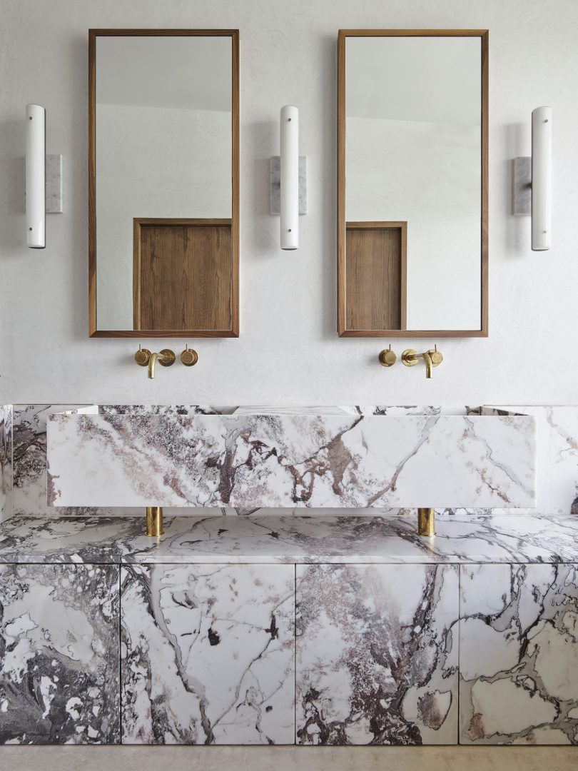 由Akin Atelier设计的极简住宅Gunnamatta House