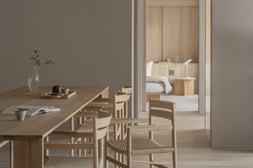 由Keiji Ashizawa设计的极简住宅Hiroo Residence