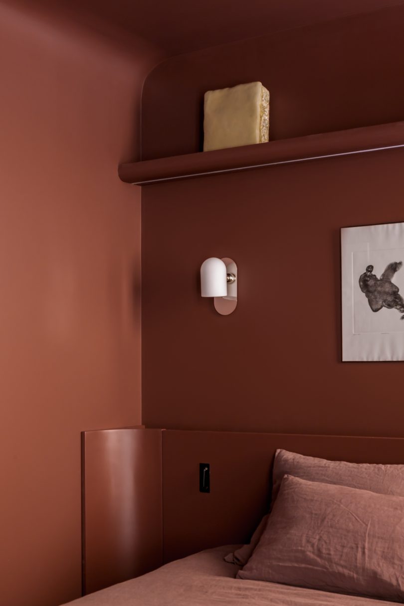 由Bella-Pia设计的极简公寓Jean Pierre Timbaud