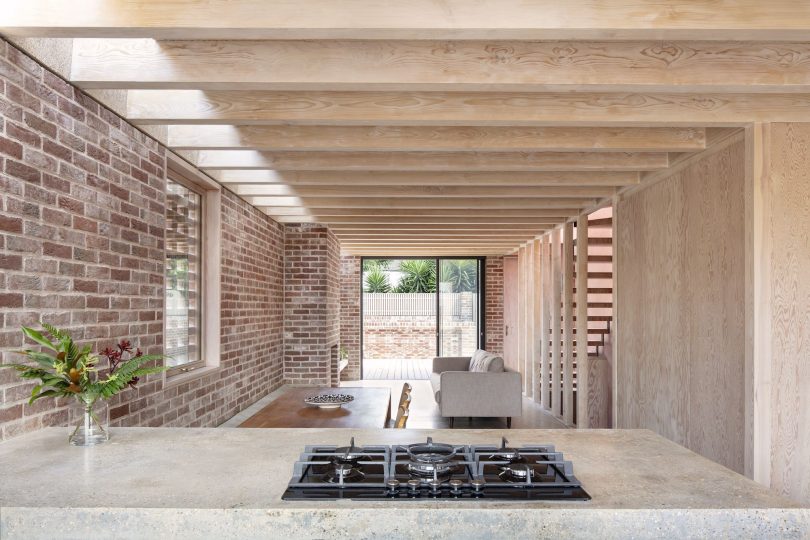 由McMahon Architecture设计的极简住宅Leyton House