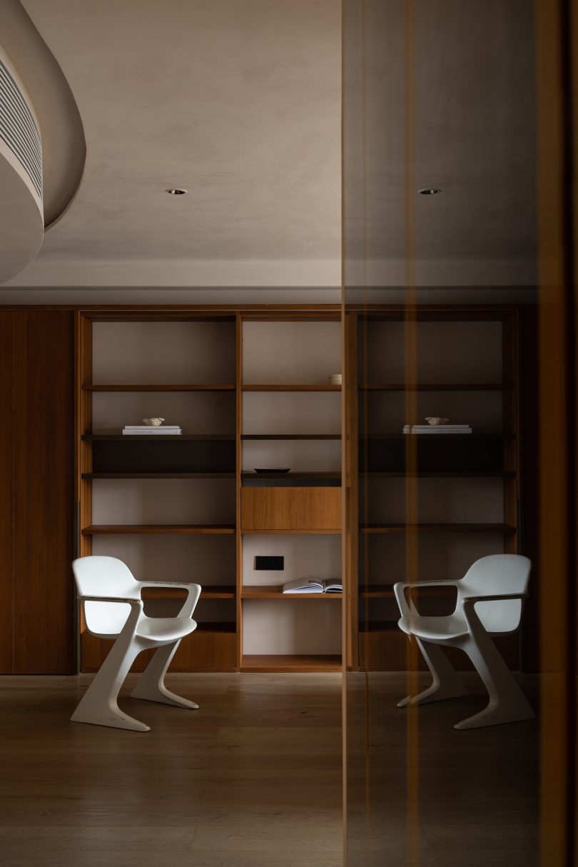 WATER TEAM DESIGN设计的极简住宅Ming Jue Apartments