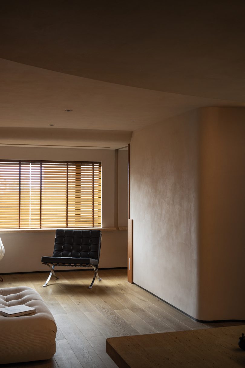 WATER TEAM DESIGN设计的极简住宅Ming Jue Apartments