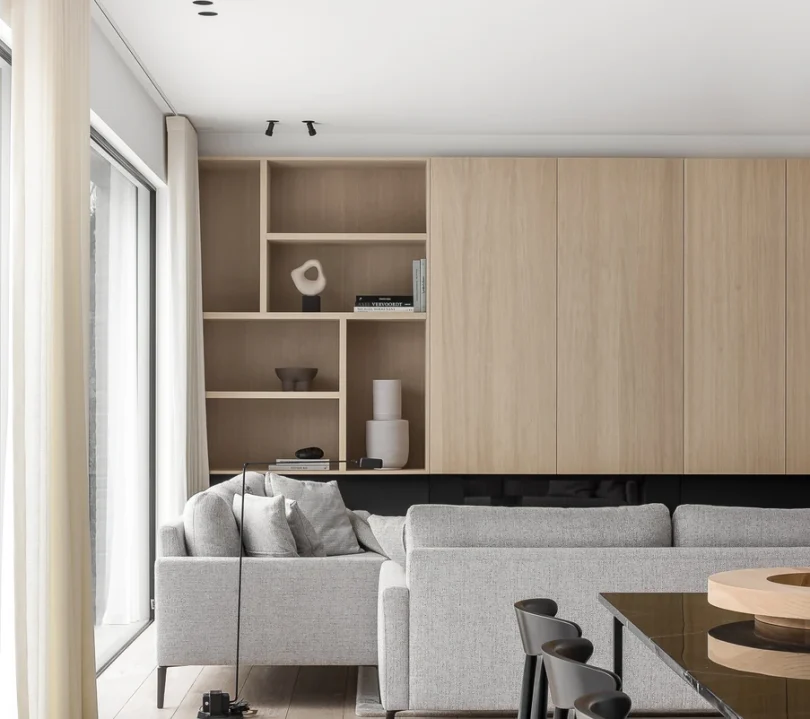 Van Damme – Vandeputte设计的极简主义住宅Residence VV