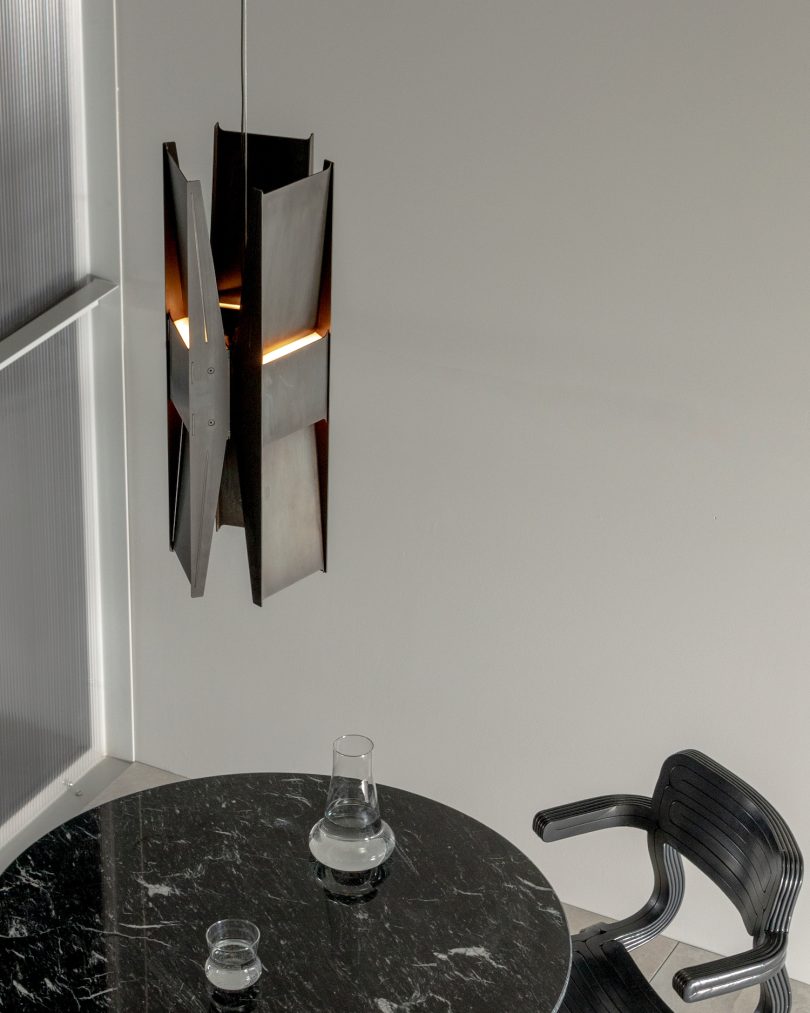 A-N-D studio设计的极简照明系列Vector