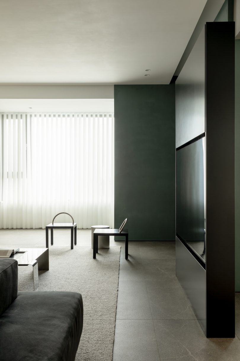 BETWEEN DESIGN设计的极简公寓Waterfront Apartment