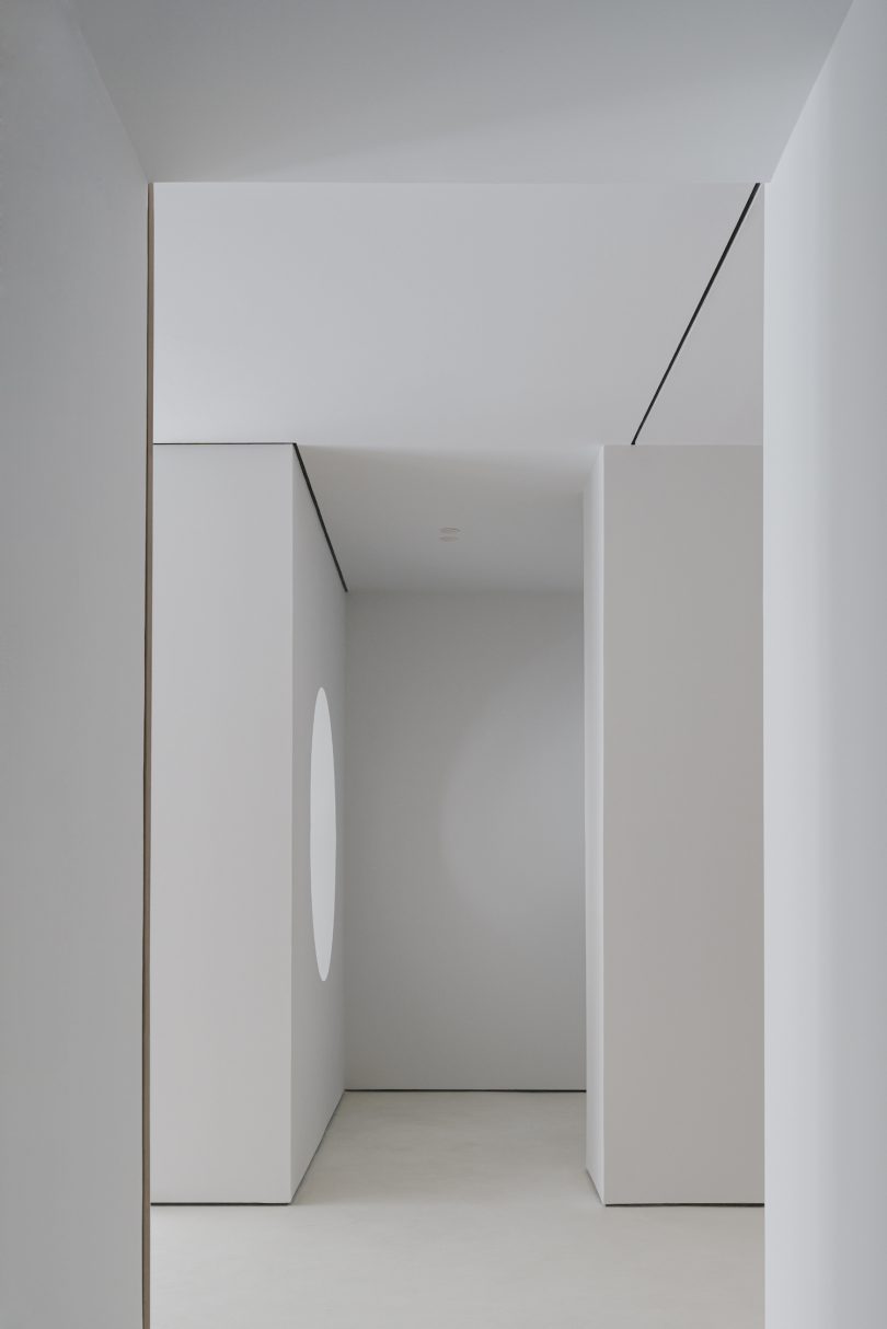 由Deza Setien设计的极简公寓Apartamento Jota