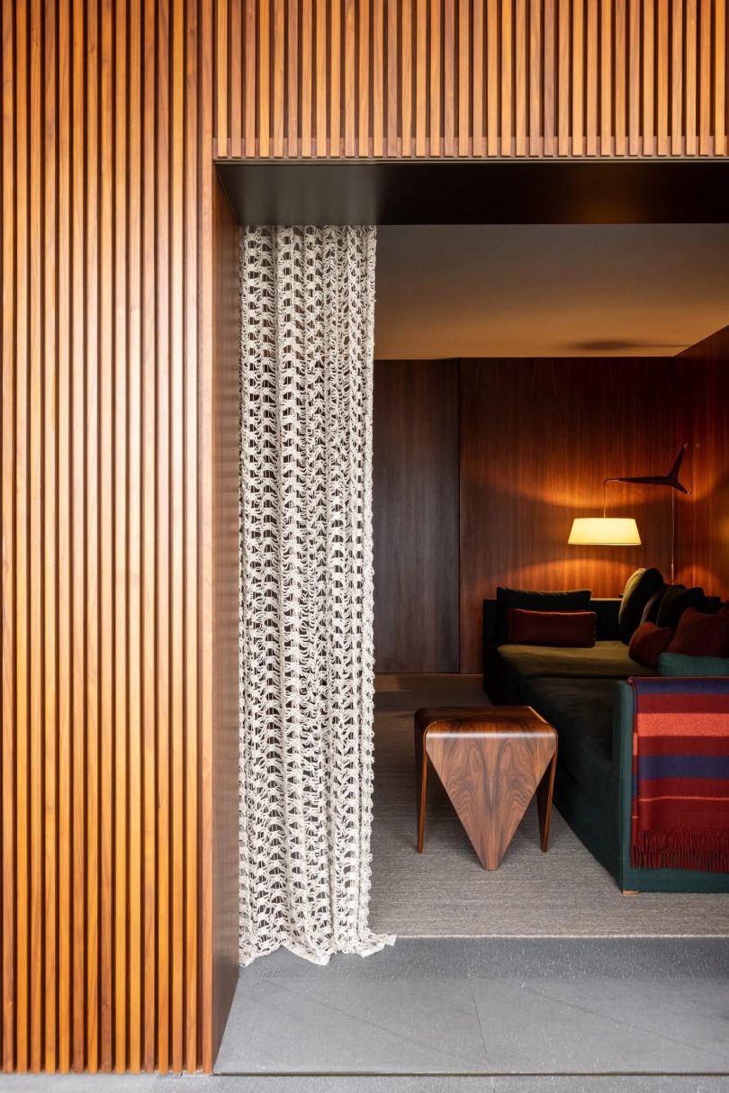 由Studio MK27设计的简约公寓Flat #6 Apartment